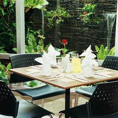 Hatyai Golden Crown Hotel Hat Yai Exterior foto